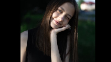 The Future of Confidence: From Clear Skin to a Clear Smile